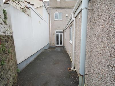 Picture 11